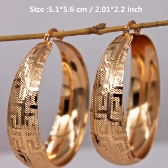 18K gold plated round hoop earrings - Picture 5 of 5